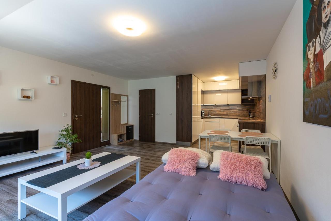 Apartman U Krizku Ихлава Екстериор снимка